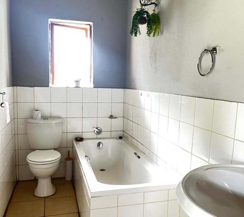 Photo of Bathroom in Graskop