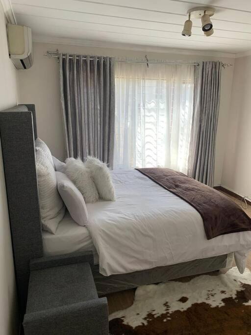 Photo of Bedroom in Lone Hill