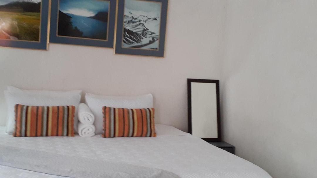 Photo of Bedroom in Greater Johannesburg Metropolitan Area