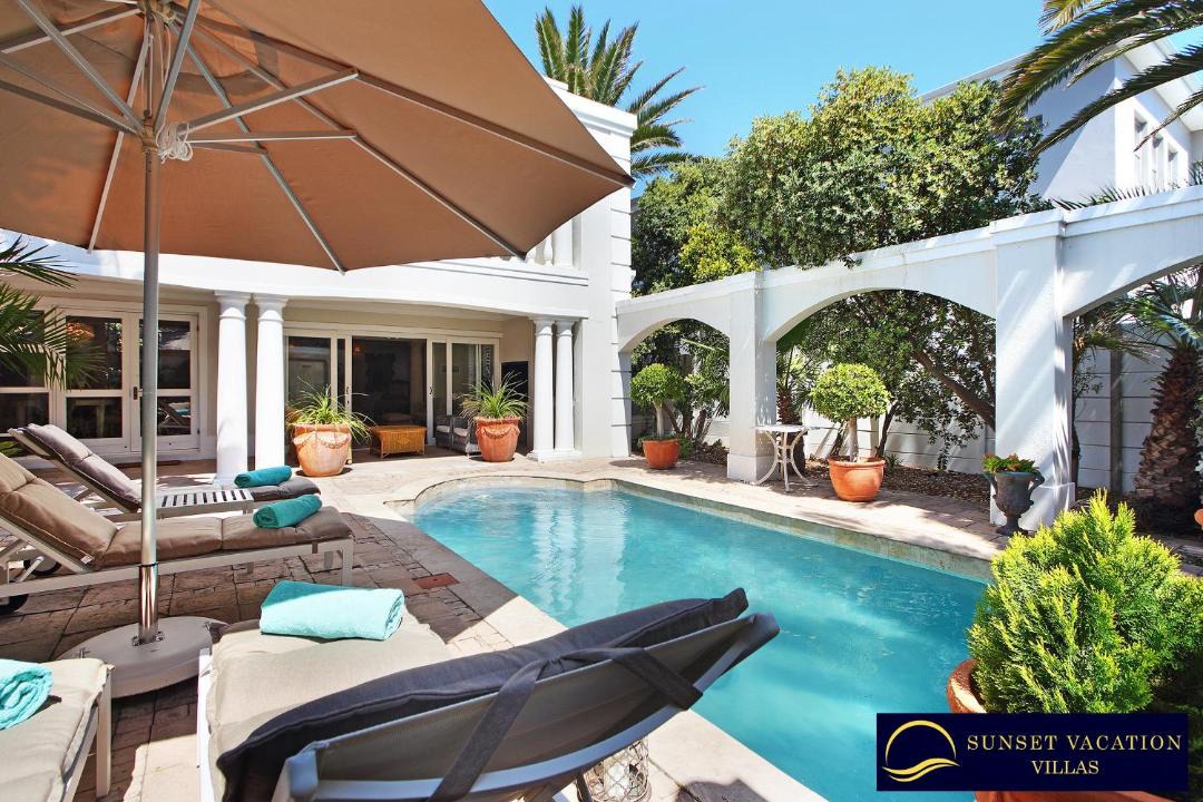 Photo of Patio Balcony in Sunset Beach