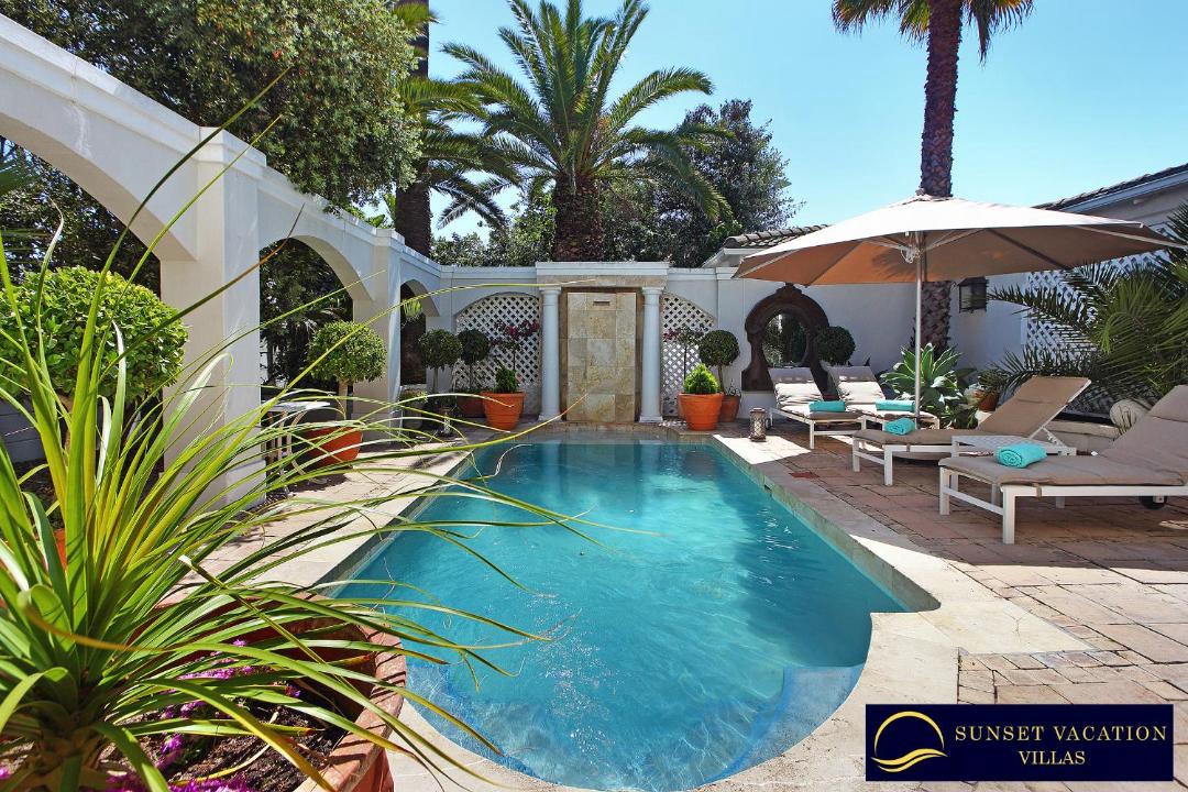 Photo of Patio Balcony in Sunset Beach