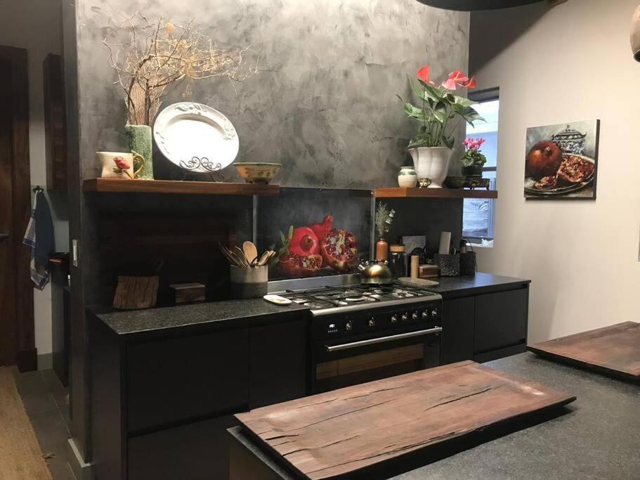 Photo of Kitchen in Buffalo Bay