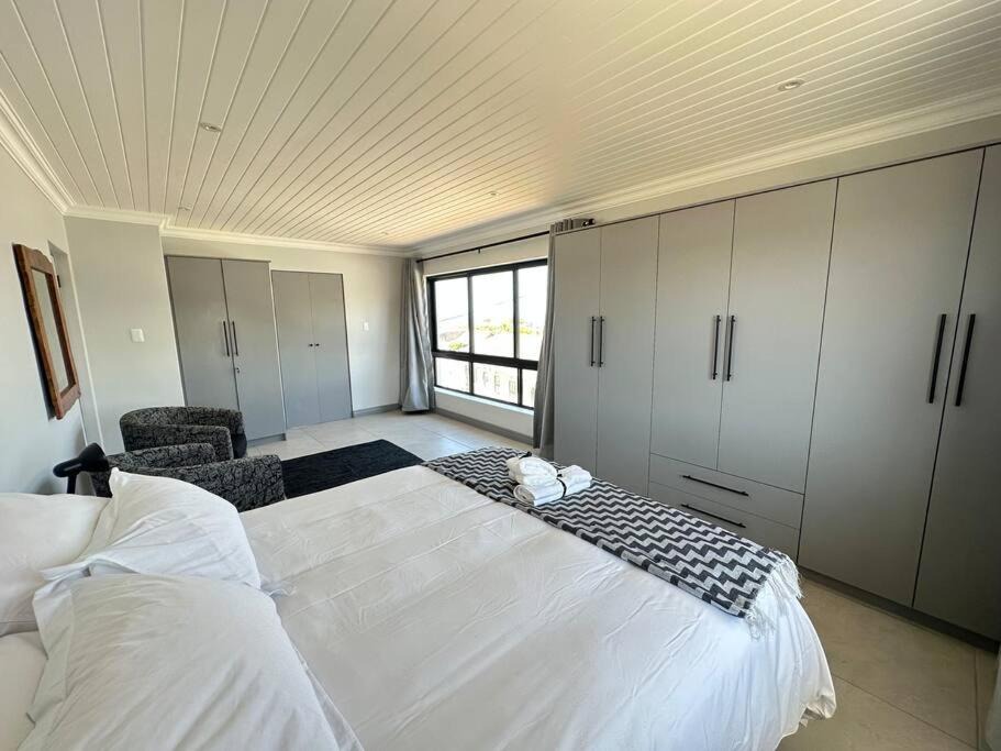 Photo of Bedroom in Wilderness Beach