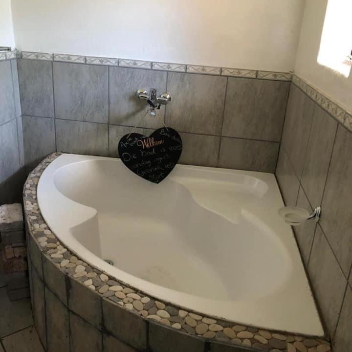 Photo of Bathroom in Vredefort