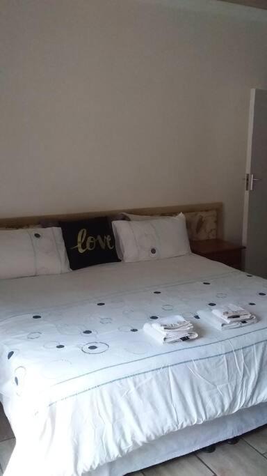 Photo of Bedroom in Marina Beach