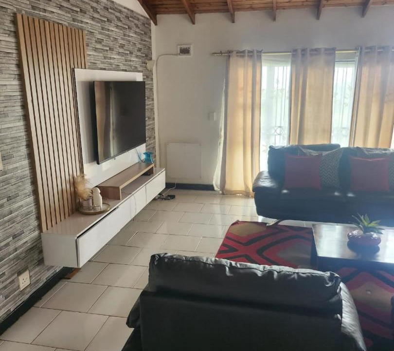 Photo of Livingroom in Ethekwini