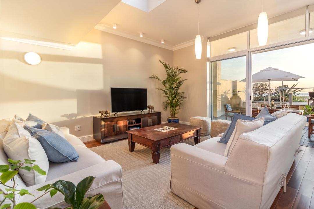 Photo of Livingroom in Gordons Bay Central