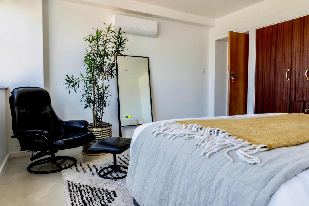 Photo of Bedroom in Sea Point