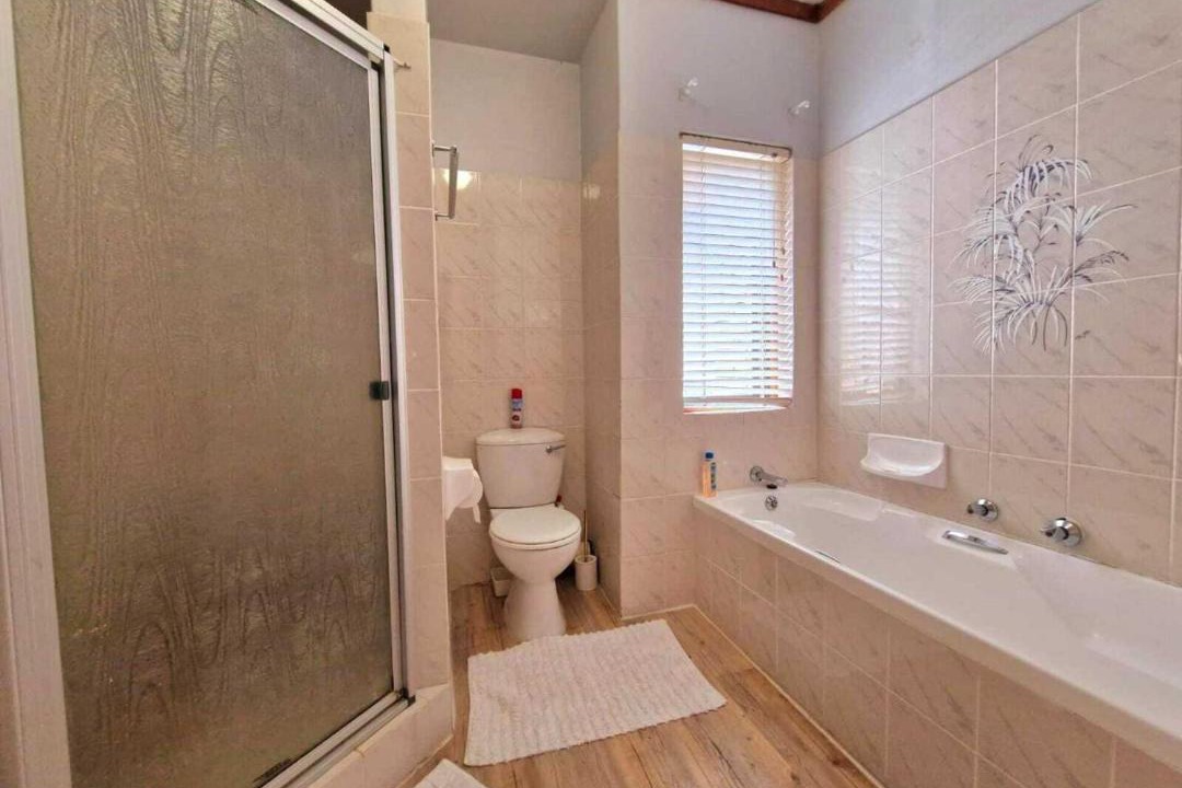 Photo of Bathroom in Hartenbos