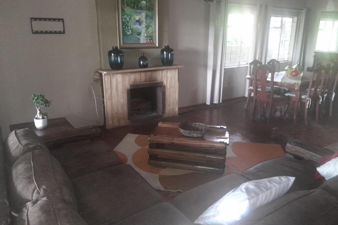Photo of Livingroom in Piet Retief