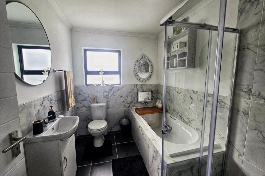 Photo of Bathroom in St. Helena Bay