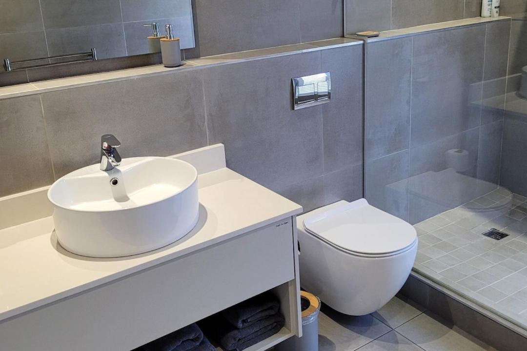 Photo of Bathroom in Hermanus City-Centre