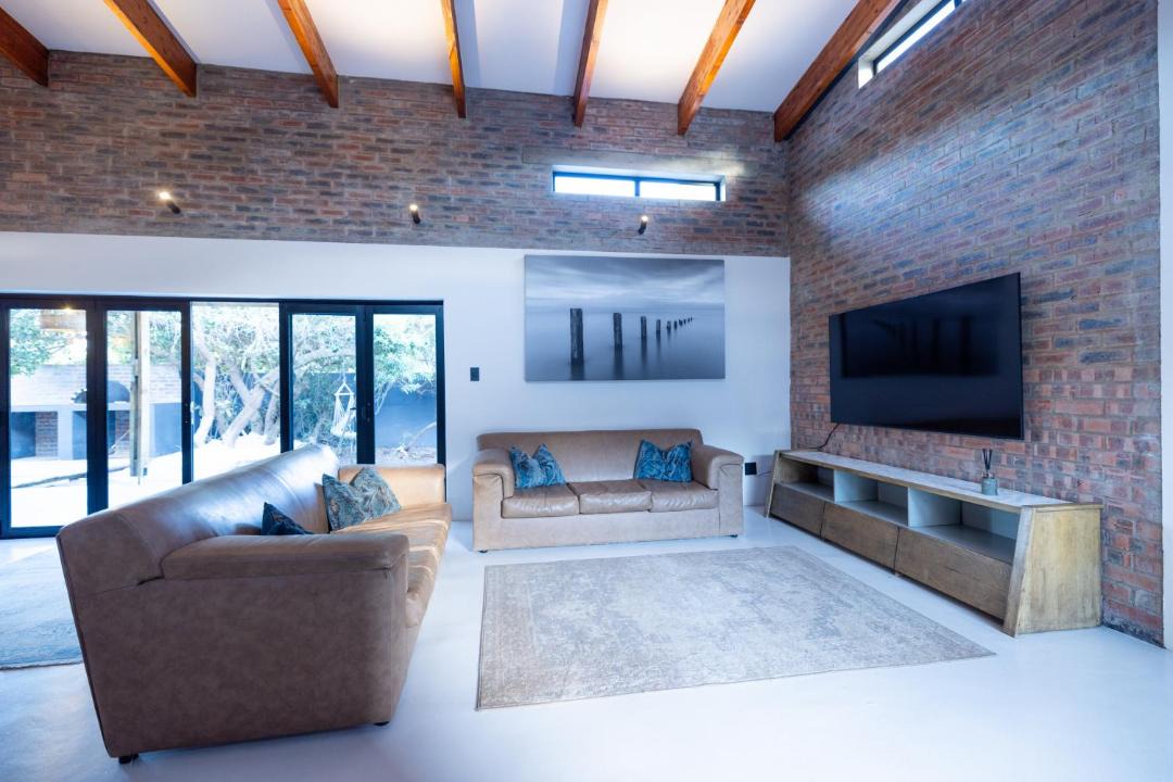 Photo of Livingroom in Paradise Beach