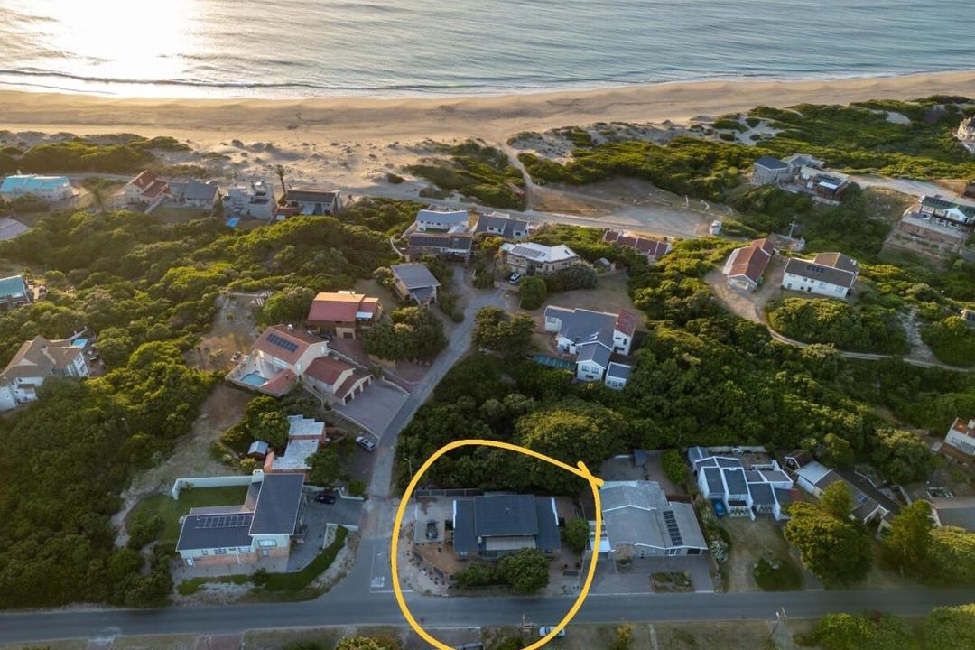 Photo of Others in Paradise Beach