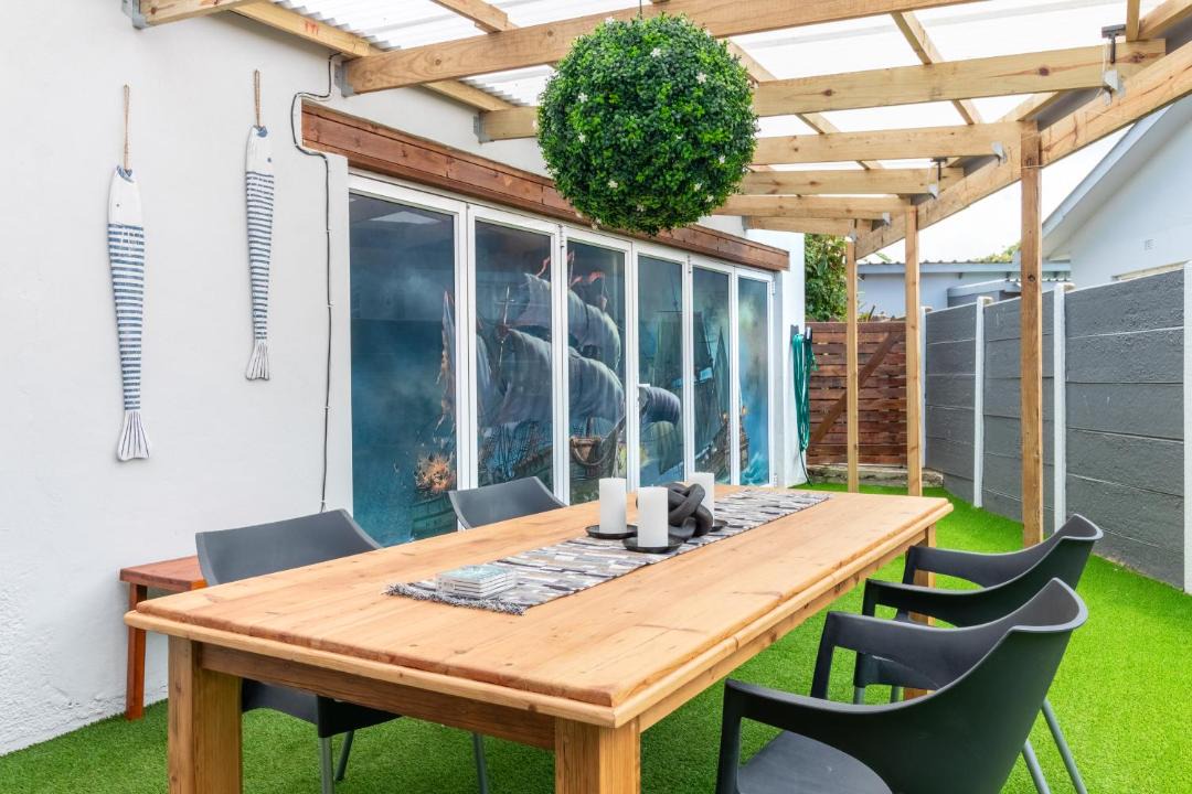 Photo of Patio Balcony in Hartenbos