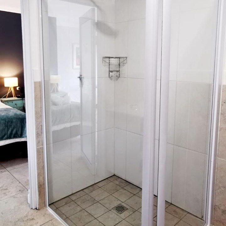 Photo of Bathroom in Emalahleni