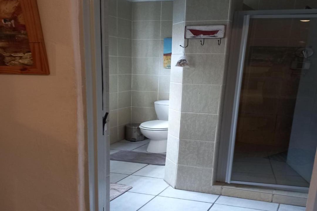 Photo of Bathroom in Colesberg