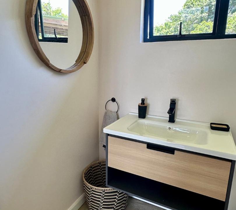 Photo of Bathroom in Merrivale