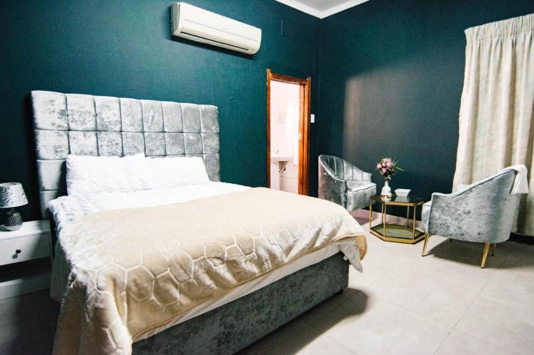 Photo of Bedroom in Greater Johannesburg Metropolitan Area