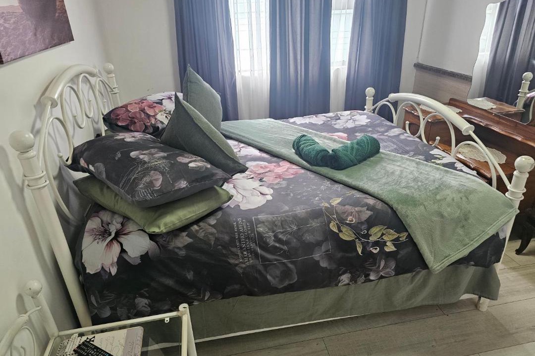 Photo of Bedroom in Estcourt