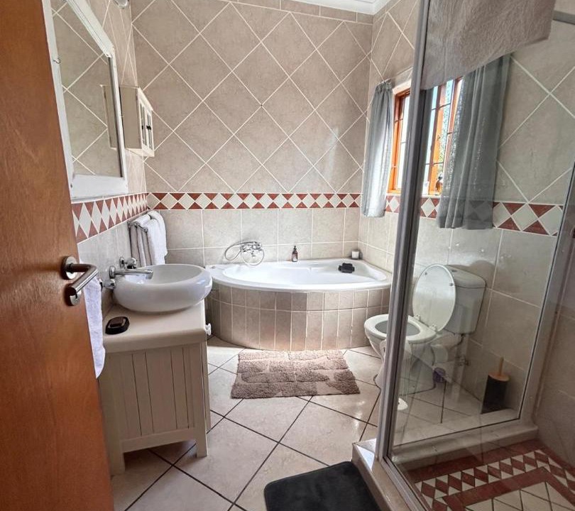 Photo of Bathroom in Montagu