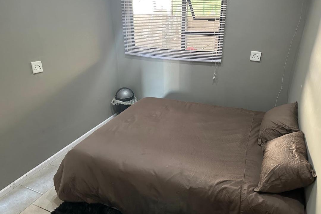 Photo of Bedroom in Parow North