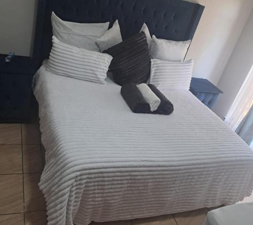 Photo of Bedroom in Emfuleni