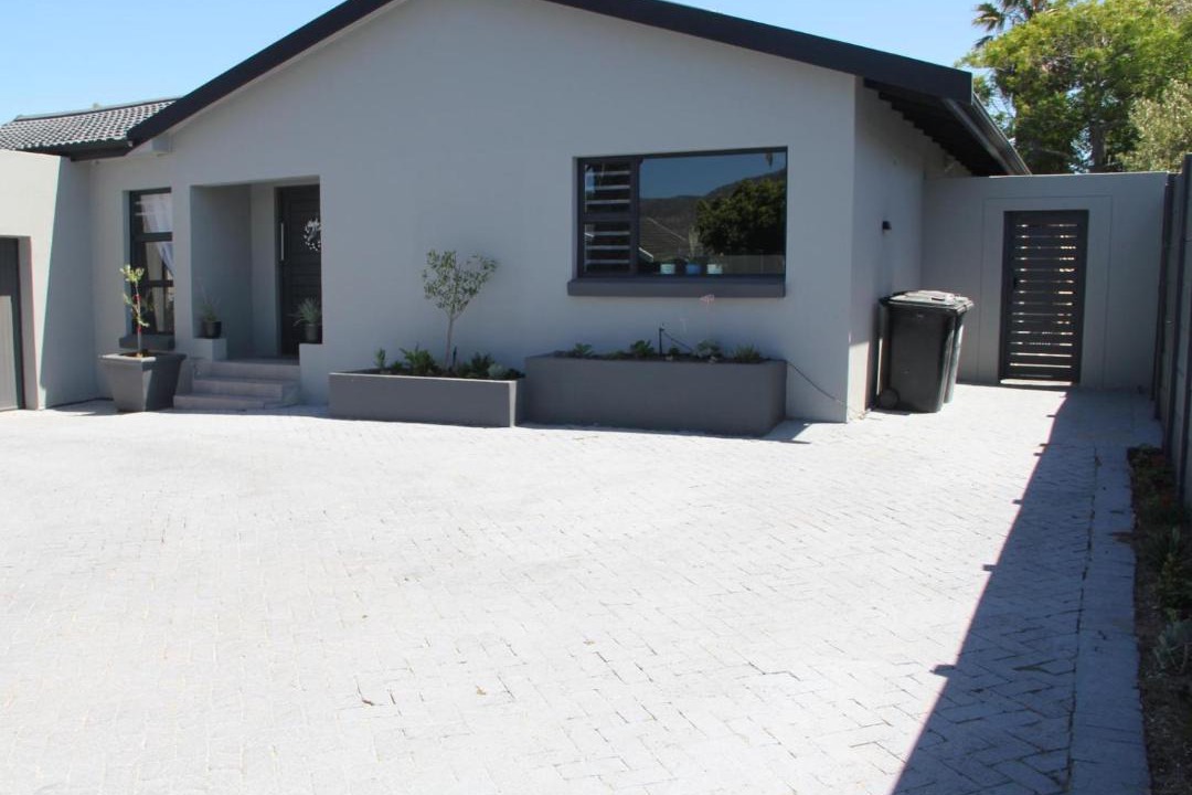 Photo of Others in Bergvliet