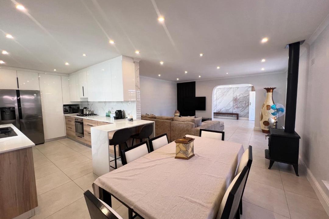 Photo of Kitchen in Bloubergstrand