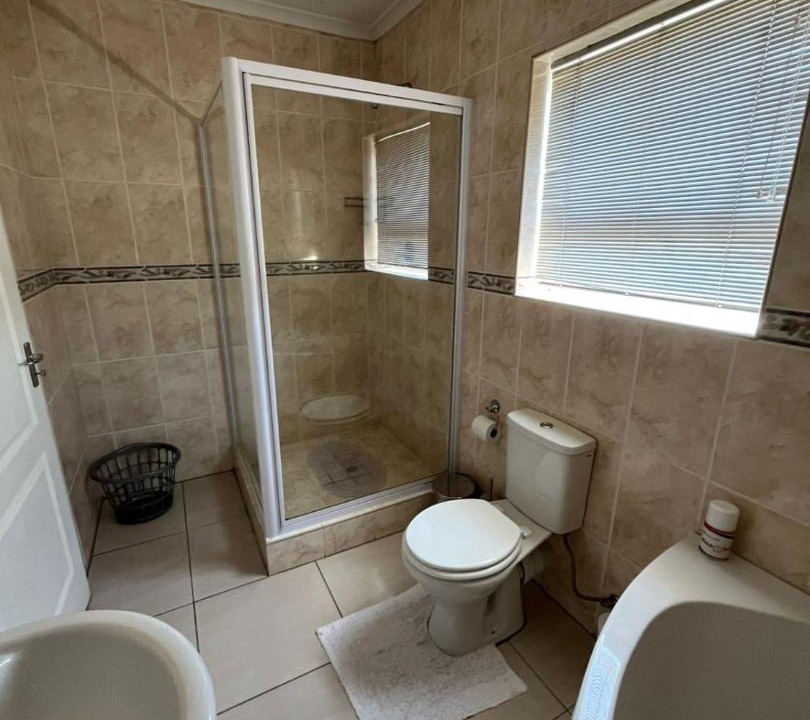 Photo of Bathroom in Trawal