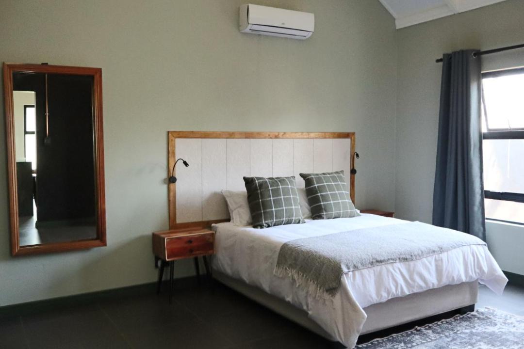 Photo of Bedroom in Zeerust