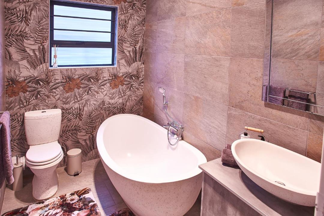Photo of Bathroom in Clarens