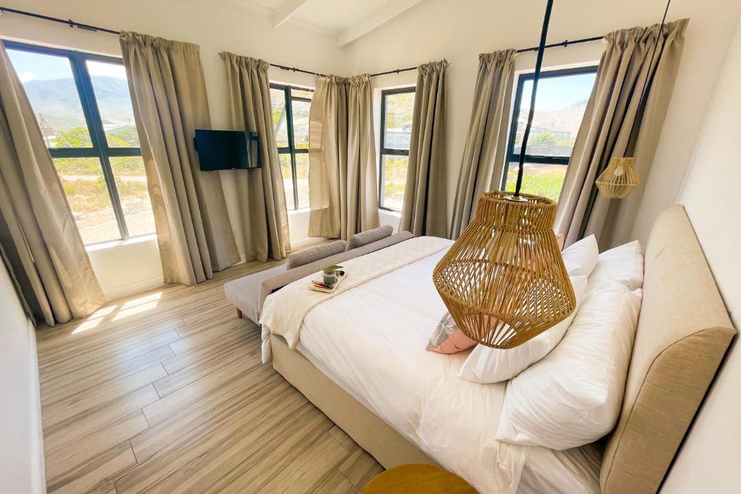 Photo of Bedroom in Pringle Bay