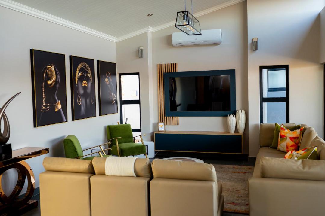 Photo of Livingroom in Bela-Bela