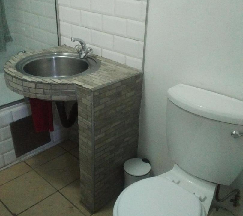 Photo of Bathroom in Braamfontein