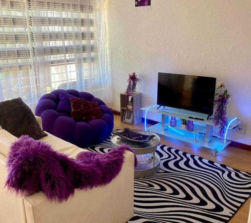 Photo of Livingroom in Sandown