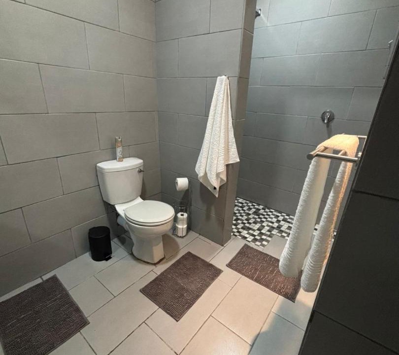 Photo of Bathroom in Flora Park