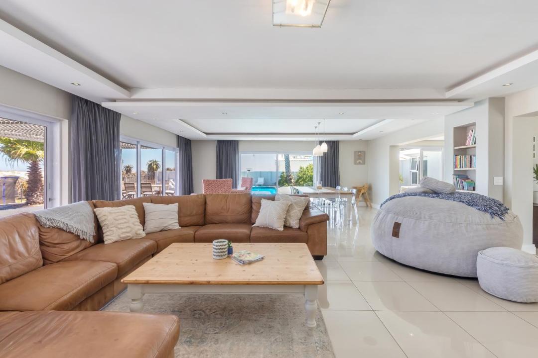 Photo of Livingroom in Melkbosstrand