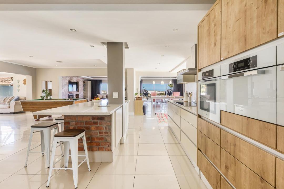 Photo of Kitchen in Melkbosstrand