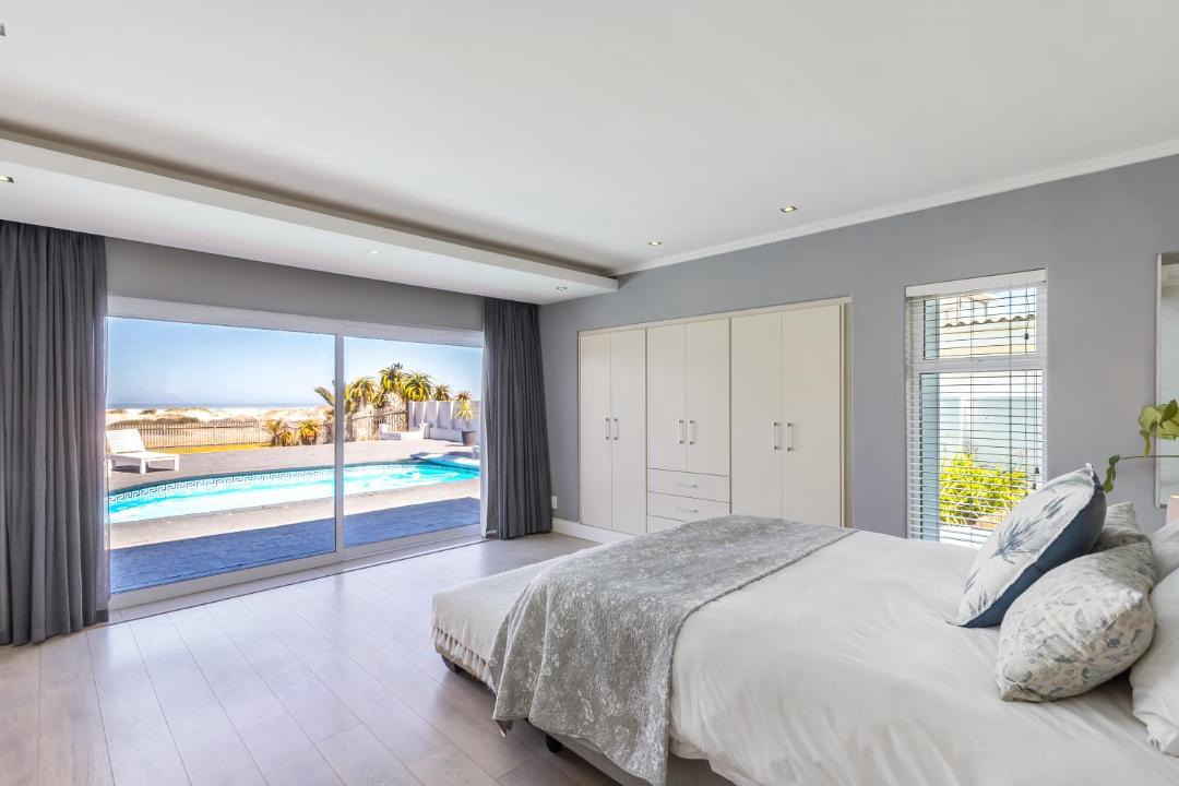 Photo of Bedroom in Melkbosstrand