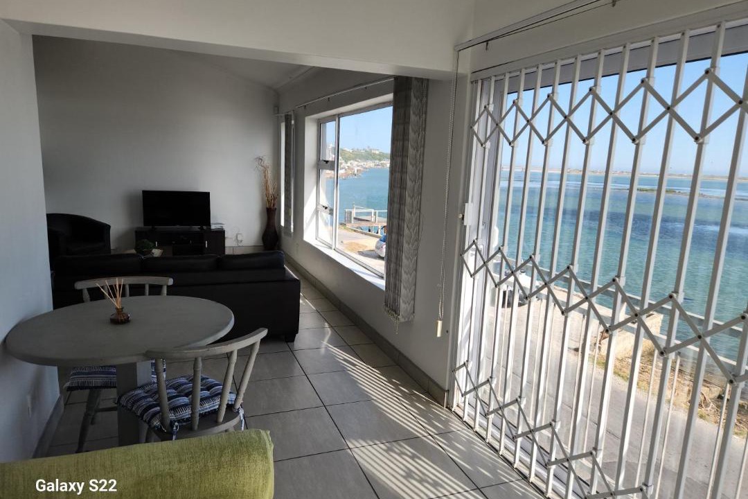 Photo of Patio Balcony in Bluewater Bay