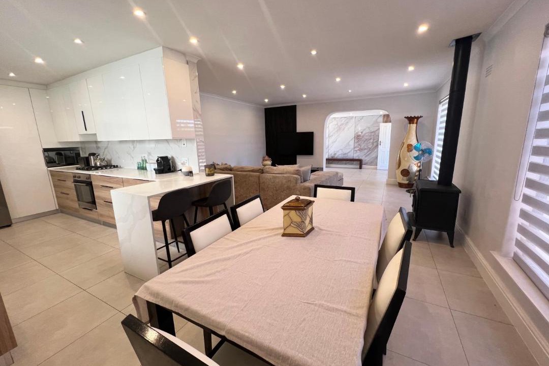 Photo of Kitchen in Bloubergstrand