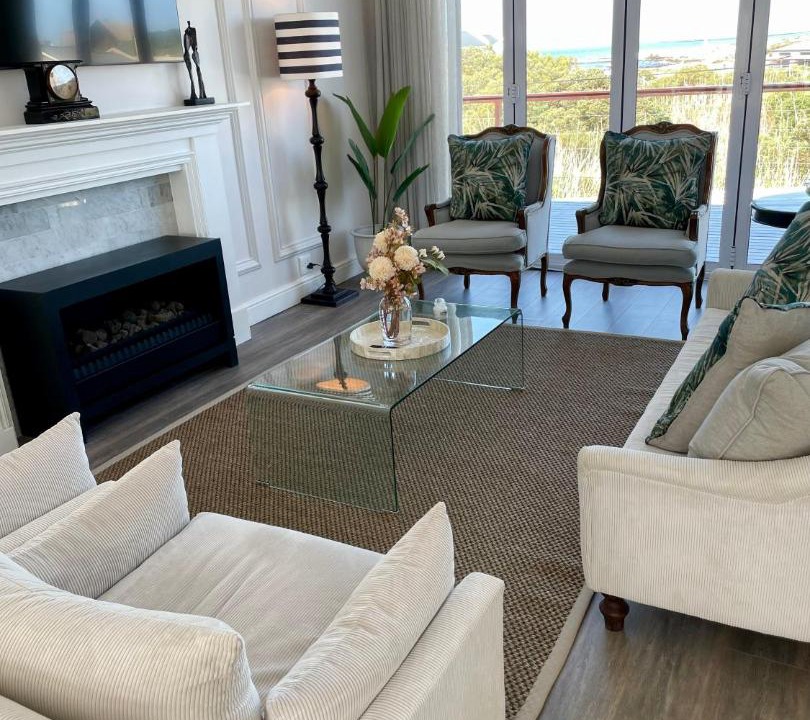 Photo of Livingroom in Betty's Bay