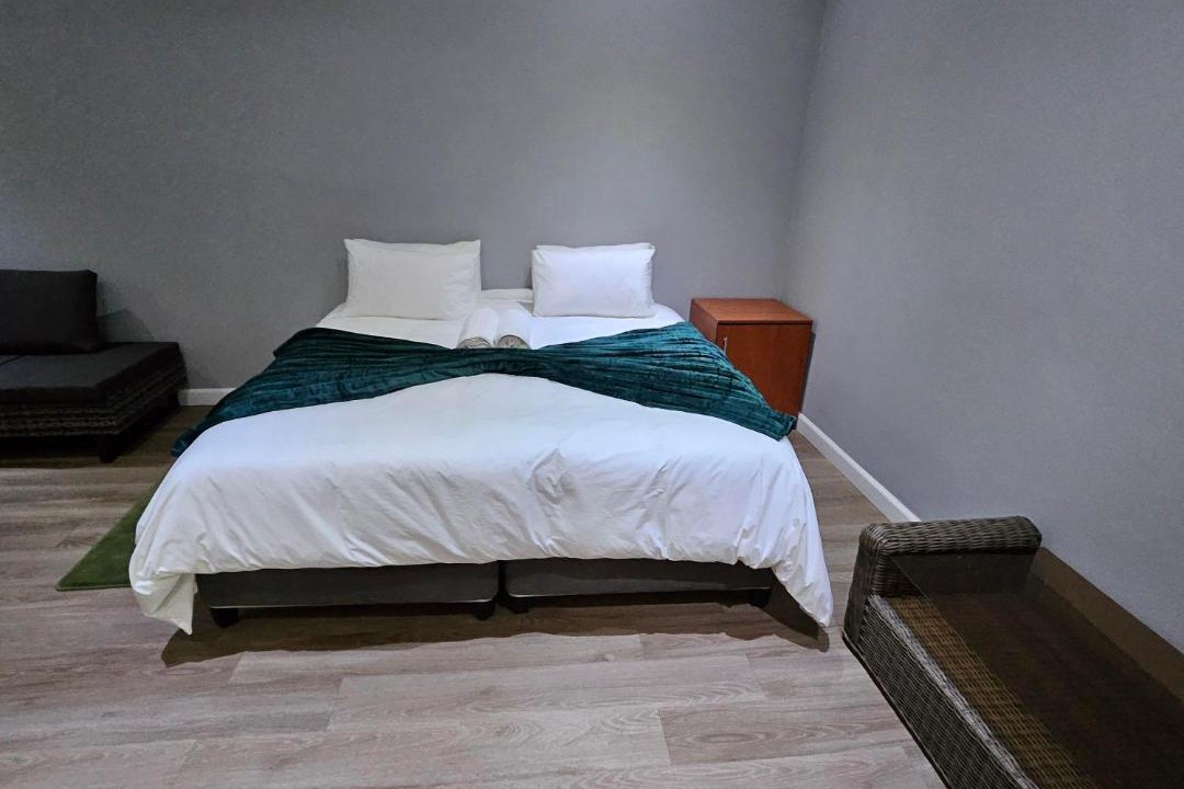 Photo of Bedroom in Emalahleni