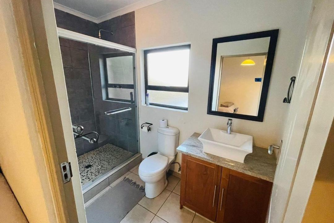 Photo of Bathroom in Kgetlengrivier