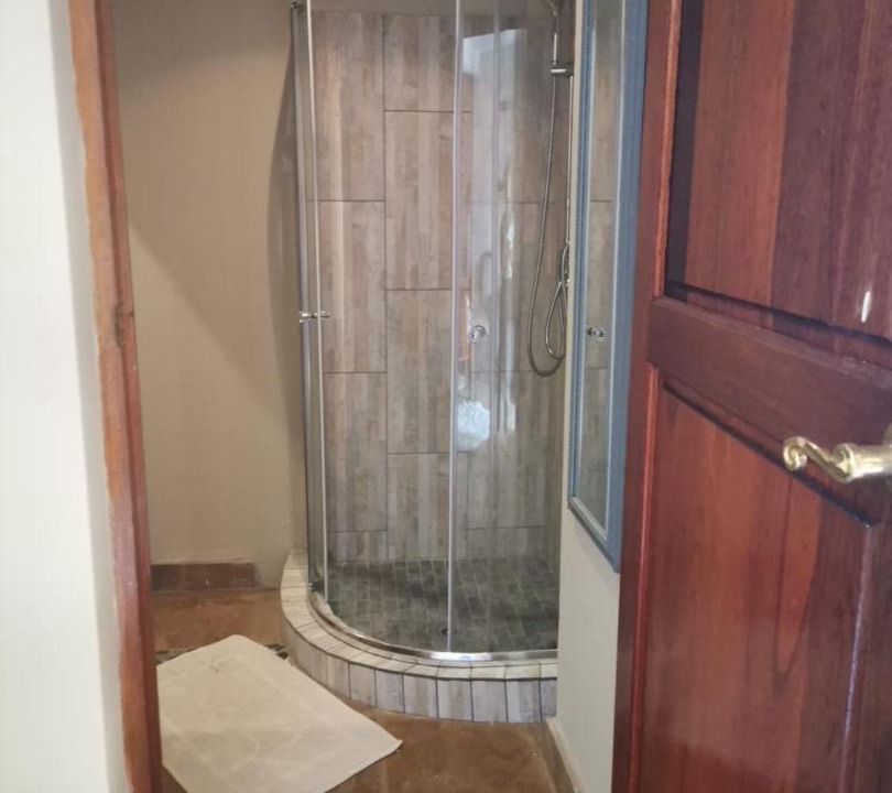 Photo of Bathroom in Magaliesberg