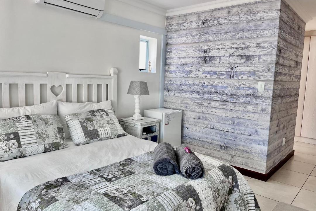 Photo of Bedroom in Calypso Beach