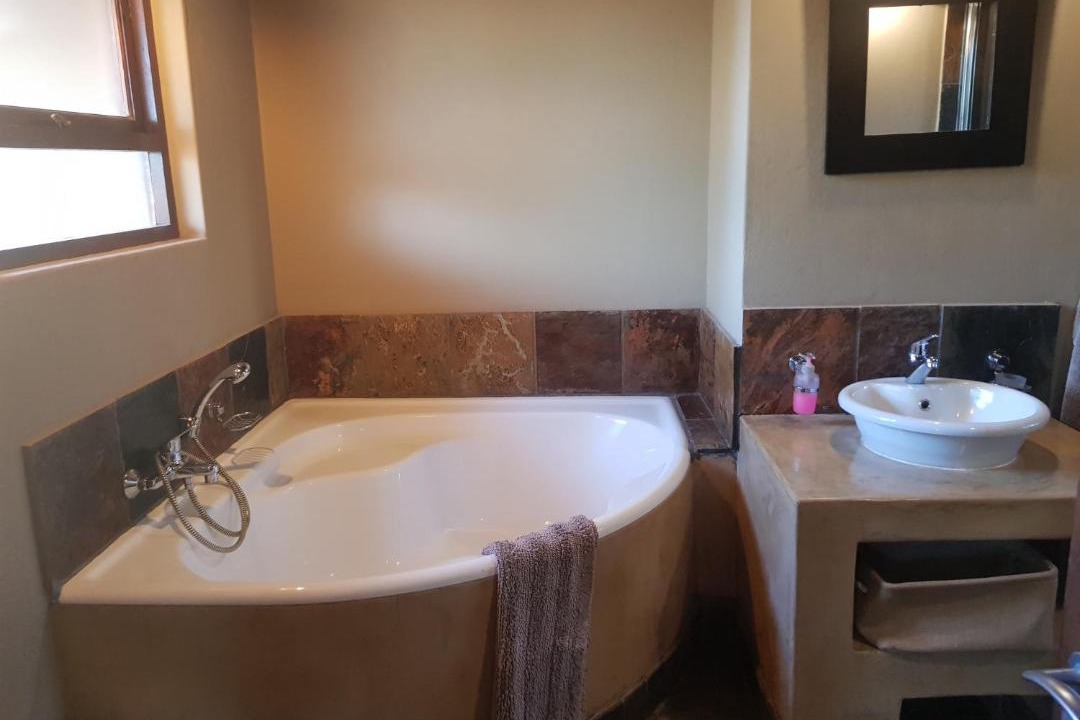 Photo of Bathroom in Leeupoort