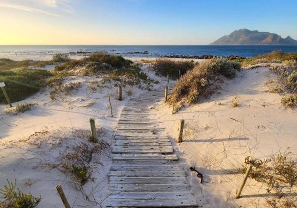 Photo of Others in Kommetjie