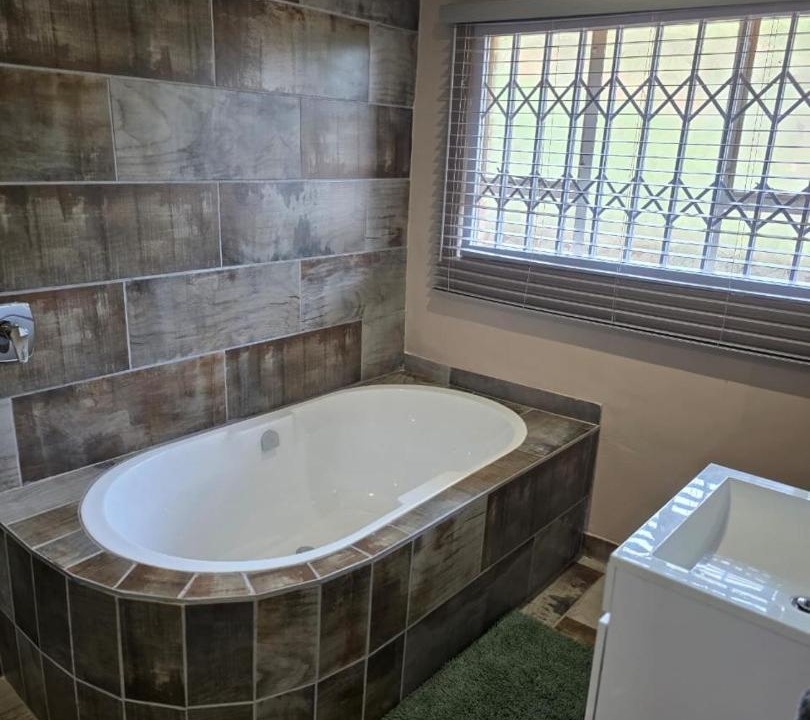 Photo of Bathroom in Hartbeespoort